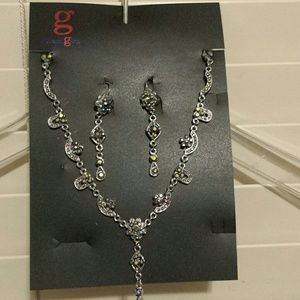 GlamGem Necklace and Earring Set